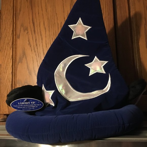 🎠🎃Disneyland Sorcerer's Hat $40 or $35 w/offer Still works!196 - Picture 2 of 4